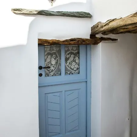 Holiday home Alosanthos Private Folegandros Town